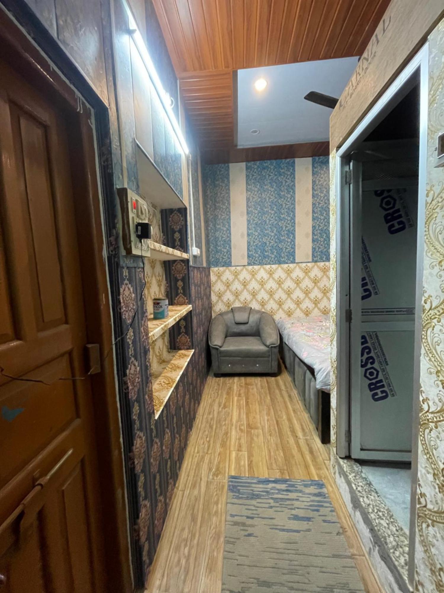 Swastik Home Stay Ravindpuri 바라나시 외부 사진